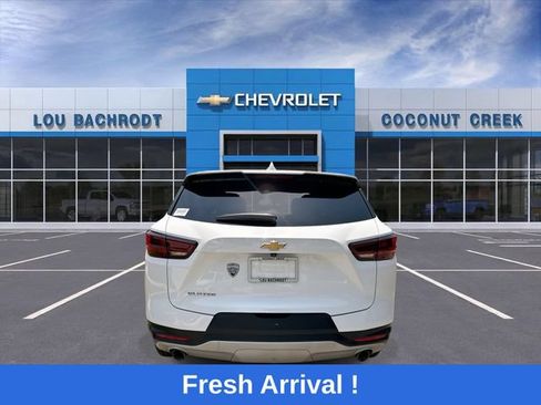 Used 2023 Chevrolet Blazer LT w/ Driver Confidence Package FWD image 7