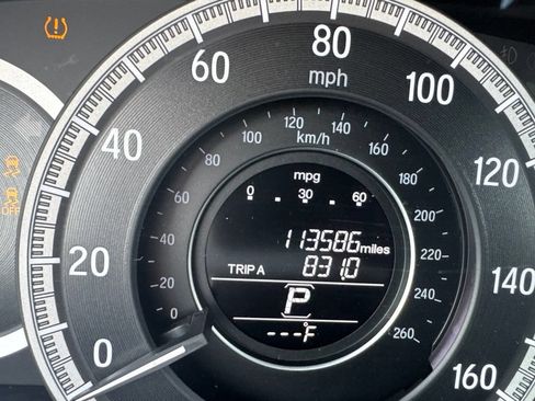 Used 2017 Honda Accord EX-L image 5