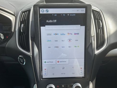 Used 2022 Ford Edge SE image 19