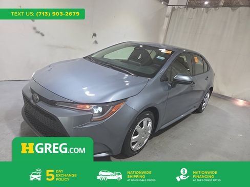 Used 2020 Toyota Corolla LE image 1