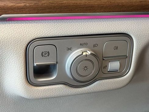 Certified 2026 Mercedes-Benz GLE 350 4MATIC image 24