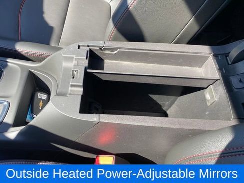 Used 2024 Chevrolet Equinox RS w/ RS Leather Package image 12