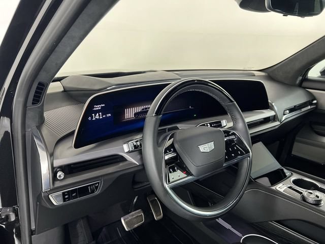 Certified 2026 Cadillac Vistiq Sport w/ LPO, Floor Liner Package AWD/4WD image 10