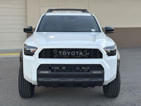 Used 2025 Toyota 4Runner SR5 image 2