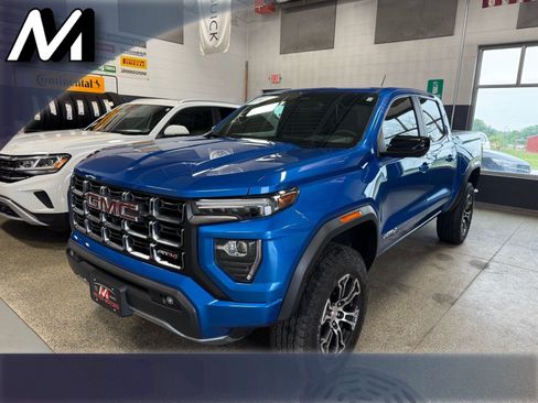Used 2023 GMC Canyon AT4 w/ AT4 Premium Package AWD/4WD image 1