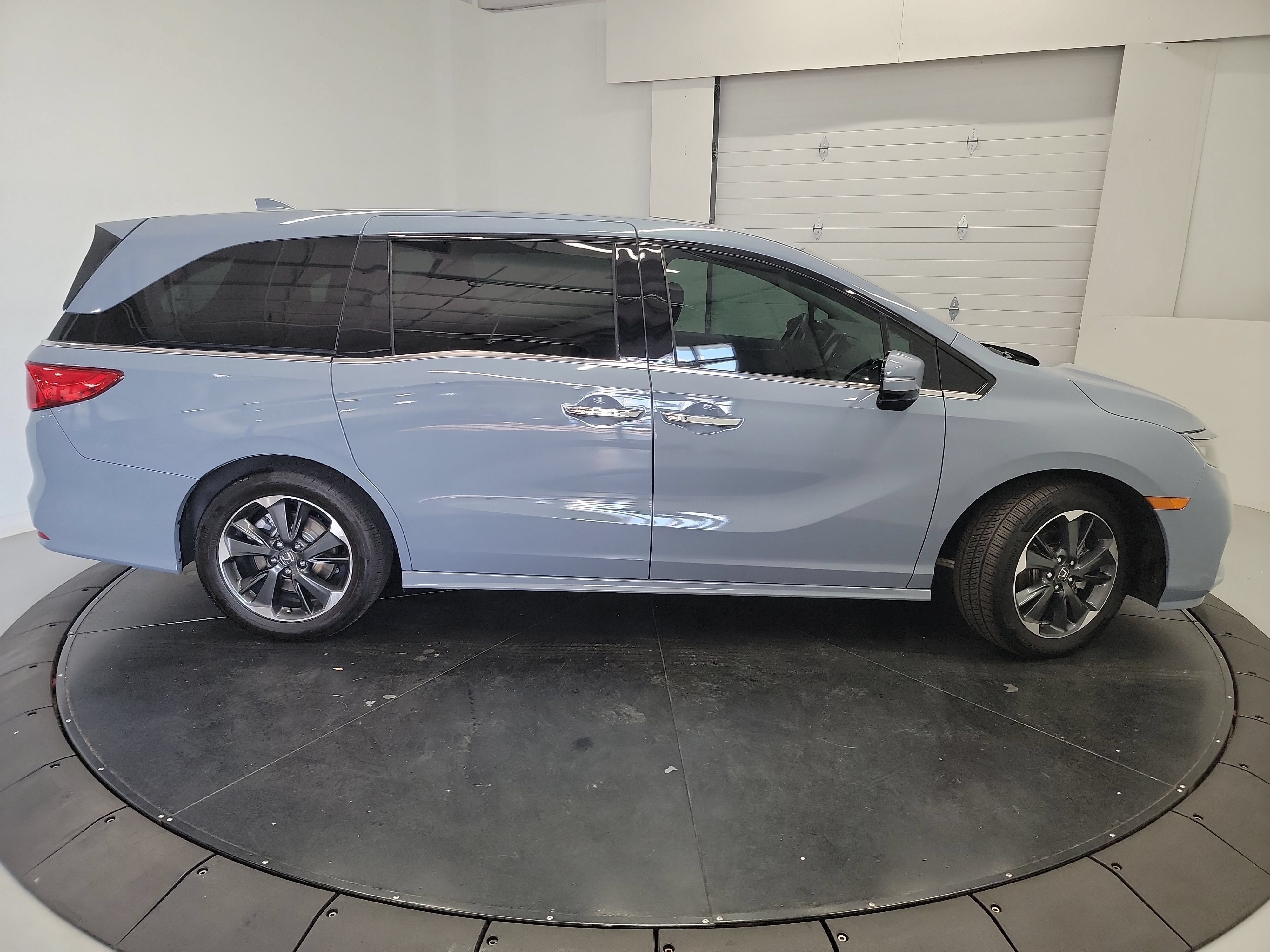Certified 2023 Honda Odyssey Elite image 11