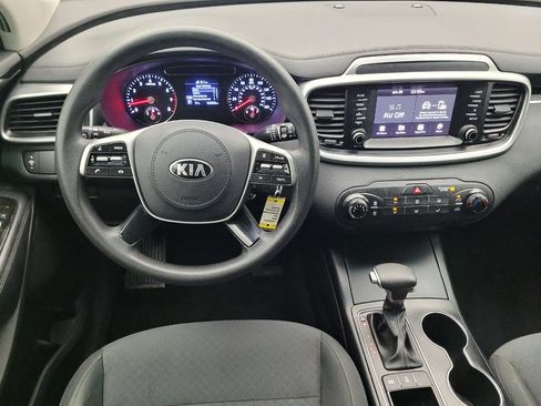 Used 2020 Kia Sorento AWD V6 image 22