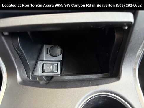 Used 2017 Toyota Camry LE FWD image 22