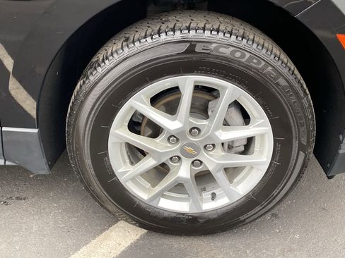 Used 2022 Chevrolet Equinox LT image 16