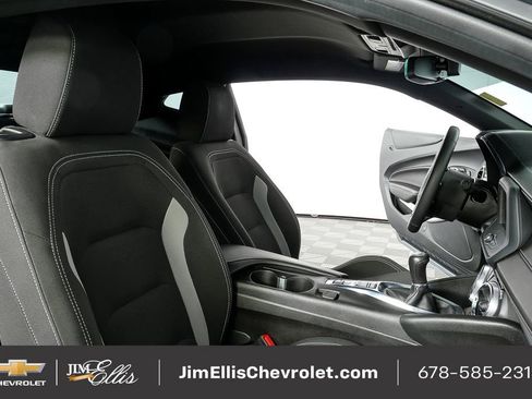 Certified 2023 Chevrolet Camaro LT image 20