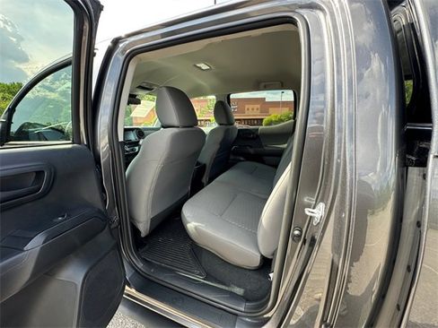 Used 2021 Toyota Tacoma SR image 18
