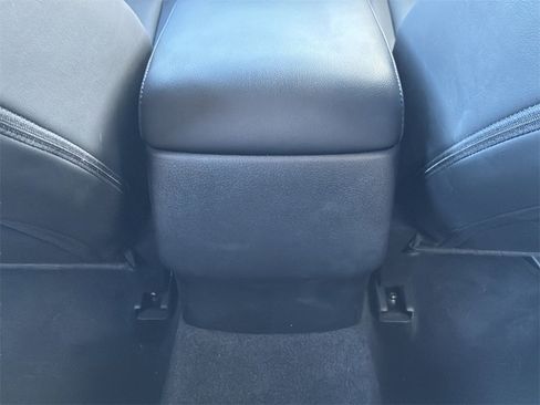 Used 2025 MAZDA MAZDA3 s image 17