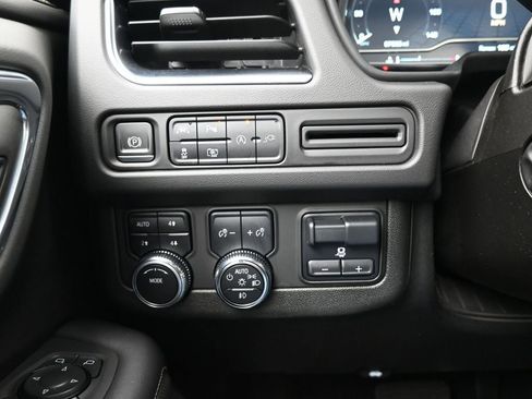 Used 2022 GMC Yukon SLT image 20