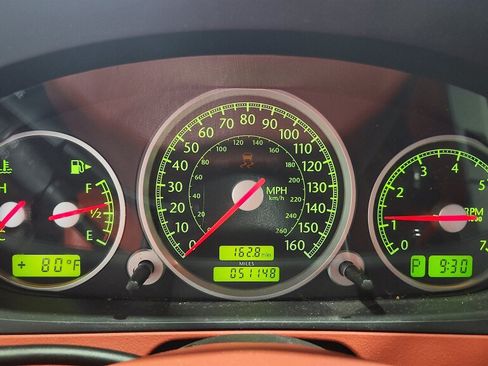 Used 2005 Chrysler Crossfire Limited RWD image 30