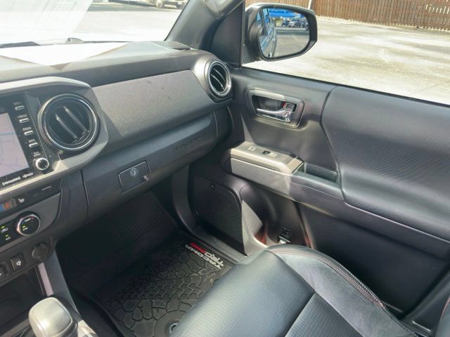 Used 2021 Toyota Tacoma TRD Pro AWD/4WD image 24