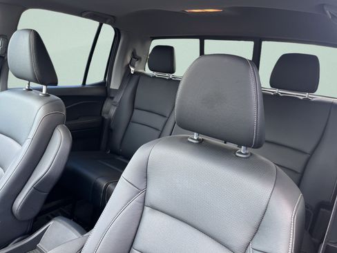 Used 2023 Honda Ridgeline RTL-E image 11