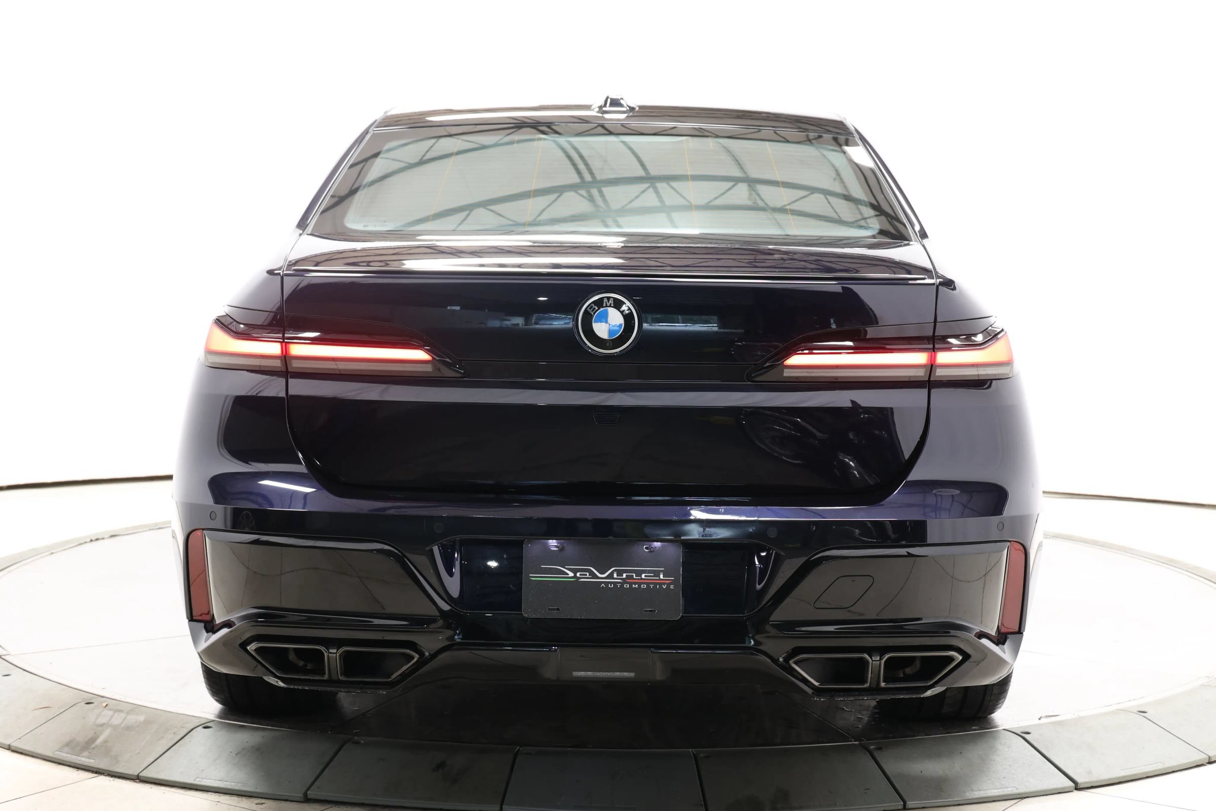 Used 2024 BMW 760i xDrive w/ Executive Package AWD/4WD image 63