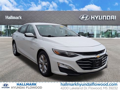 Used 2020 Chevrolet Malibu LT image 1