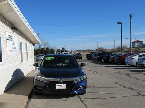 Used 2020 Honda Accord EX image 5