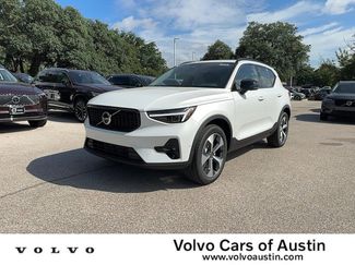 New 2026 Volvo XC40 B5 Plus w/ Protection Package Premier video 1