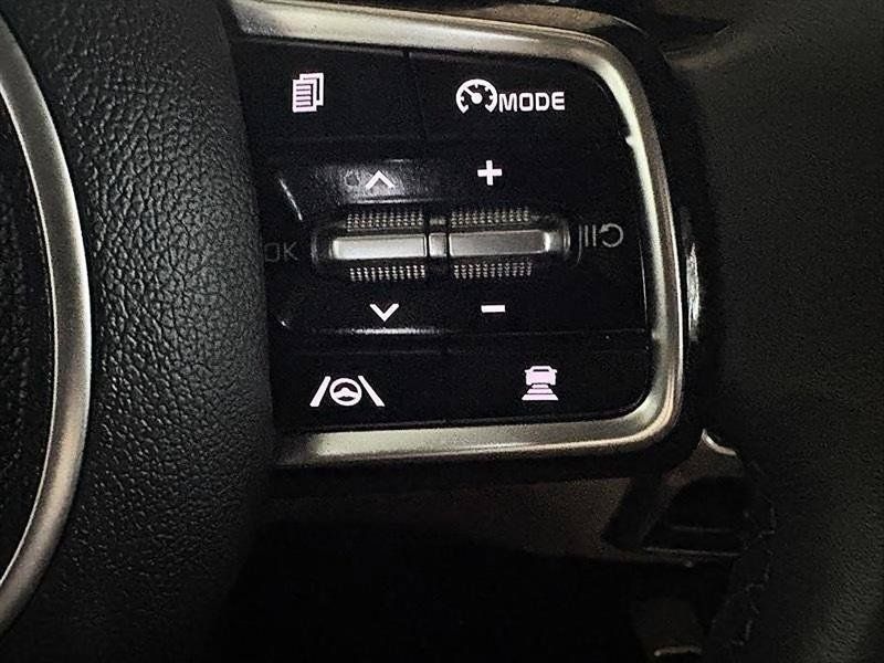 Used 2023 Kia Sorento SX FWD image 17