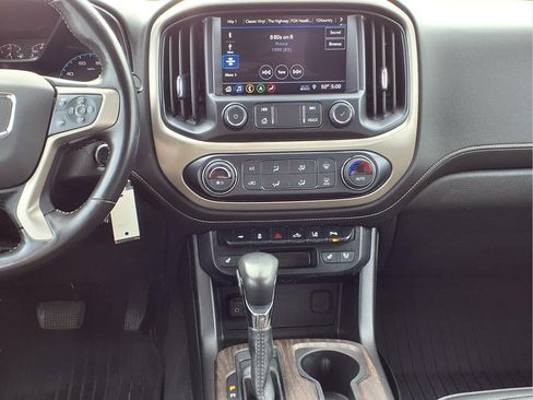 Certified 2022 GMC Canyon Denali w/ Denali Black Edition Package AWD/4WD image 3