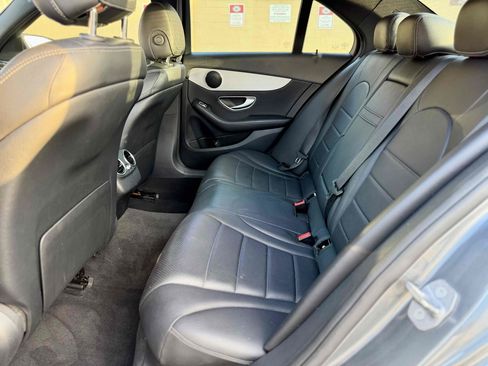 Used 2018 Mercedes-Benz C 300 Sedan w/ Multimedia Package image 22