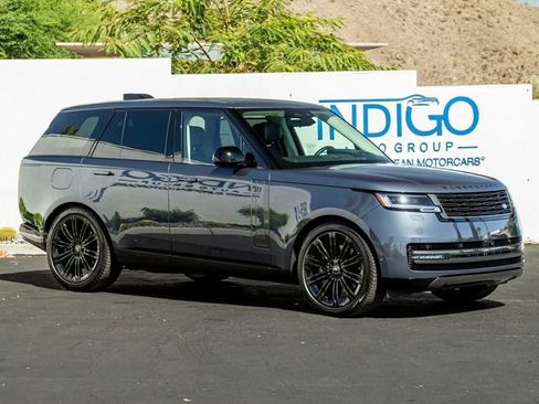 Used 2024 Land Rover Range Rover Autobiography AWD/4WD image 4