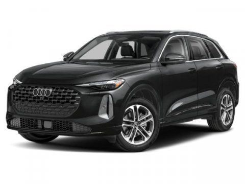 Used 2025 Audi Q5 Premium Plus w/ Premium Plus AWD/4WD image 1