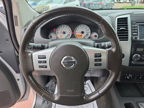 Used 2017 Nissan Frontier PRO-4X w/ Pro-4x Luxury Package AWD/4WD image 14