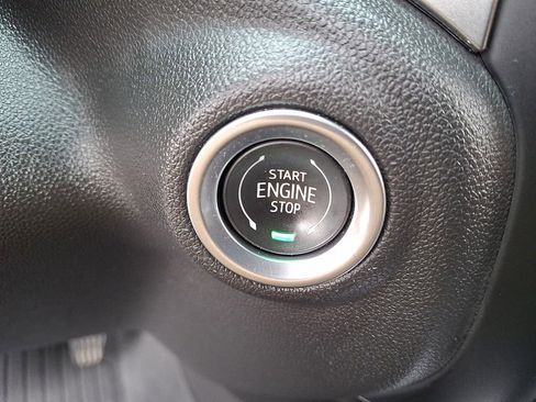 Used 2021 Chevrolet Silverado 1500 LTZ image 29