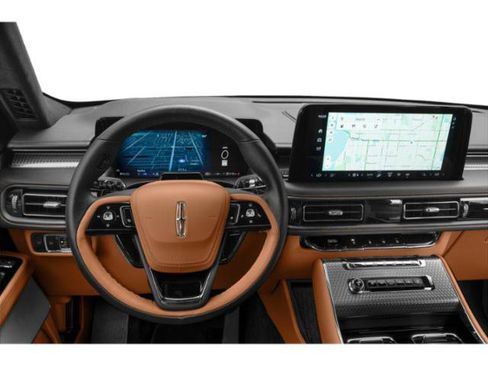 Certified 2025 Lincoln Aviator Black Label image 6