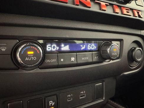 Used 2025 Nissan Frontier PRO-4X w/ Interior Protection Package AWD/4WD image 30