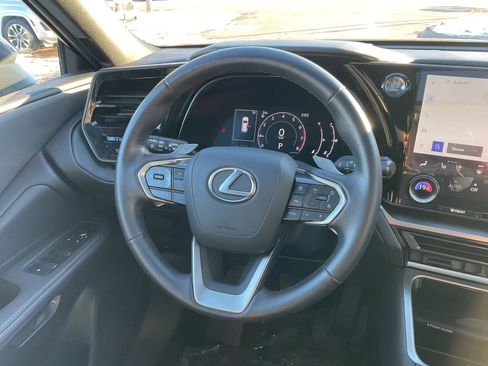 Used 2024 Lexus TX 350 AWD image 19