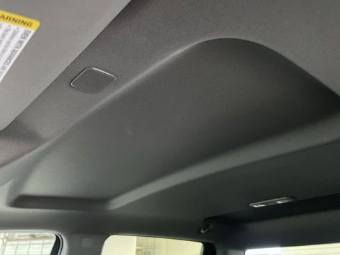 Used 2023 Chevrolet Silverado 1500 LT image 22