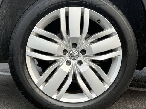 Used 2019 Volkswagen Atlas SE w/ Towing Package FWD image 47