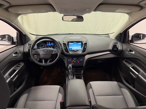 Used 2019 Ford Escape SE image 20