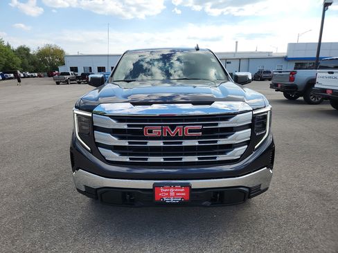 New 2026 GMC Sierra 1500 SLE AWD/4WD image 4