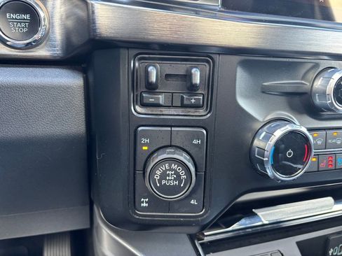 Used 2024 Ford F250 Lariat w/ Lariat Ultimate Package image 28