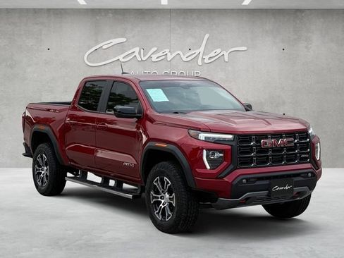 Certified 2023 GMC Canyon AT4 w/ AT4 Premium Package AWD/4WD image 2