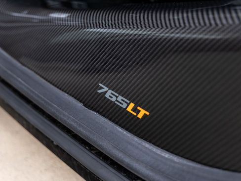 Used 2022 McLaren 765LT image 27