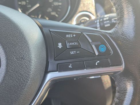 Used 2018 Nissan Rogue SL w/ Premium Package AWD/4WD image 20