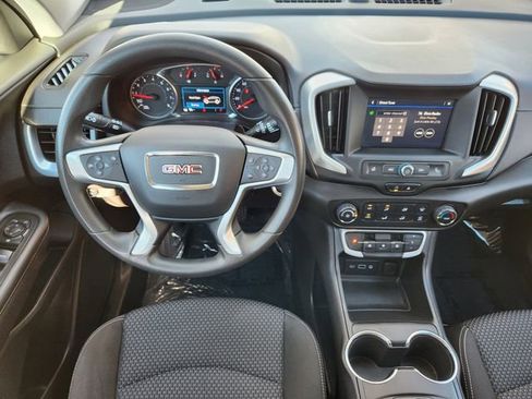 Used 2022 GMC Terrain SLE AWD/4WD image 27