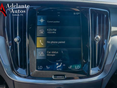 Used 2019 Volvo S60 T8 R-Design image 10