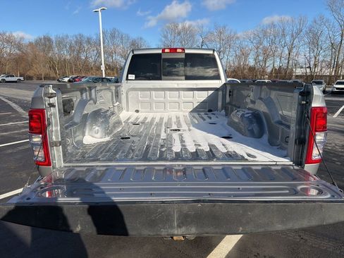 Used 2024 RAM 3500 Tradesman w/ Chrome Appearance Group image 21