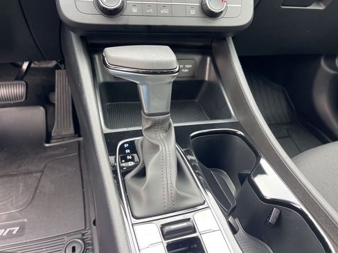 Certified 2026 Hyundai Tucson SE image 18