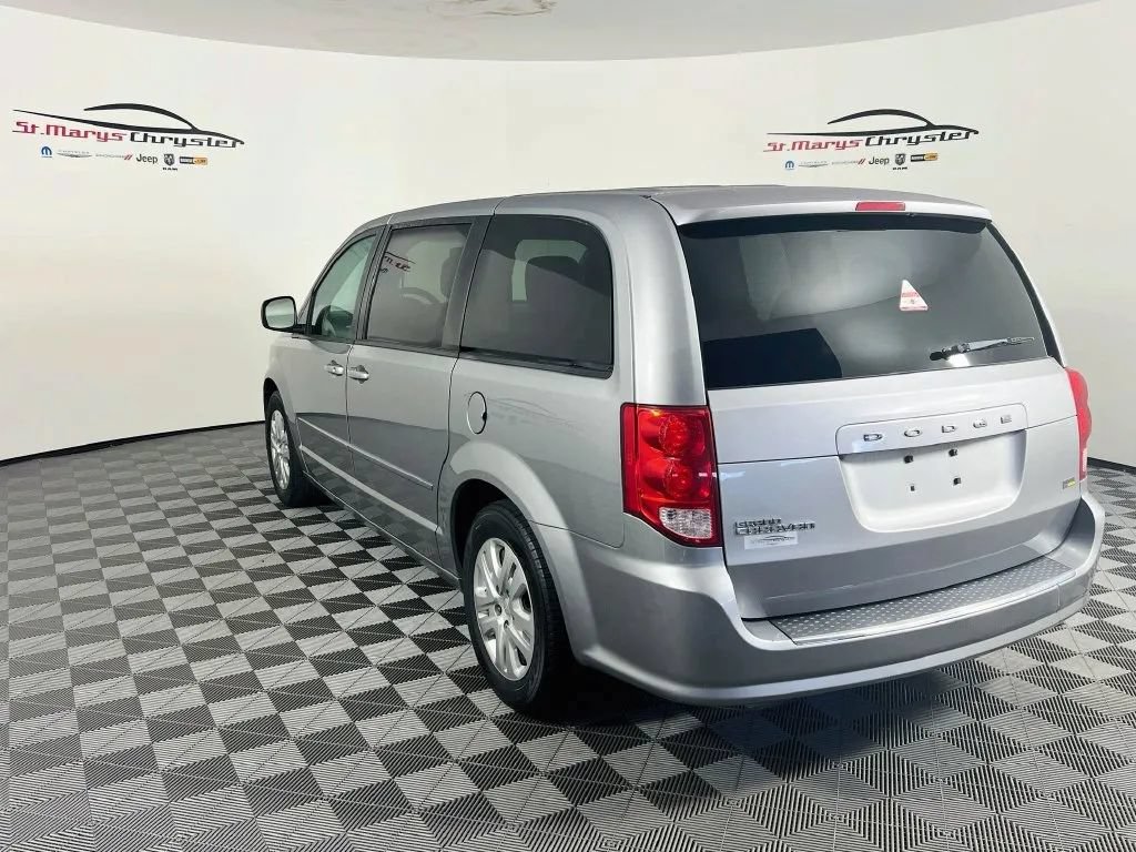 Used 2016 Dodge Grand Caravan SE w/ Quick Order Package 29E SE FWD image 6