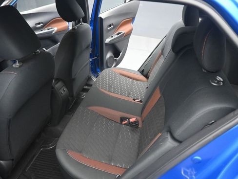 Used 2024 Nissan Kicks SR w/ Exterior Package image 15