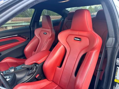Used 2018 BMW M4 Coupe w/ Competition Package RWD image 10