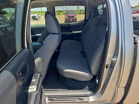Used 2023 Toyota Tacoma SR AWD/4WD image 15